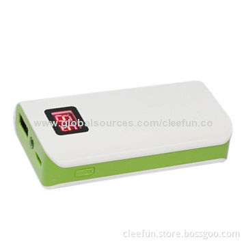 5,200mAh Durable Power Bank with Digital Display and LED Torch
